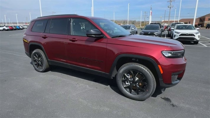 2024 Jeep Grand Cherokee L Laredo in Chevy Chase Heights, PA - Delaney Auto Group
